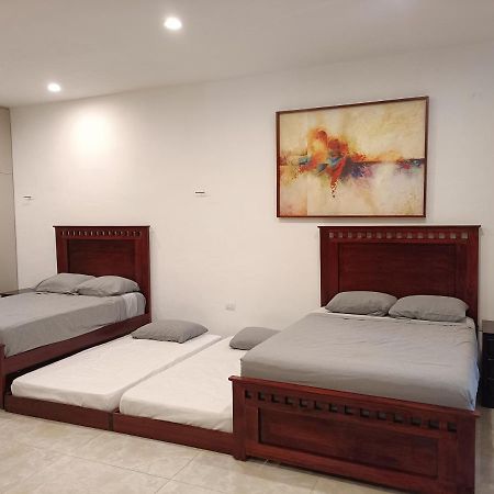 Vila Casa Hector, Con Jacuzzi, Cerca Del Foro Gnp. Mérida Exteriér fotografie