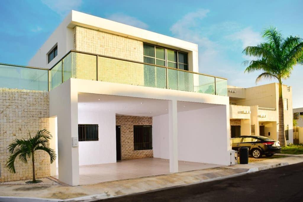 Vila Casa Hector, Con Jacuzzi, Cerca Del Foro Gnp. Mérida Exteriér fotografie