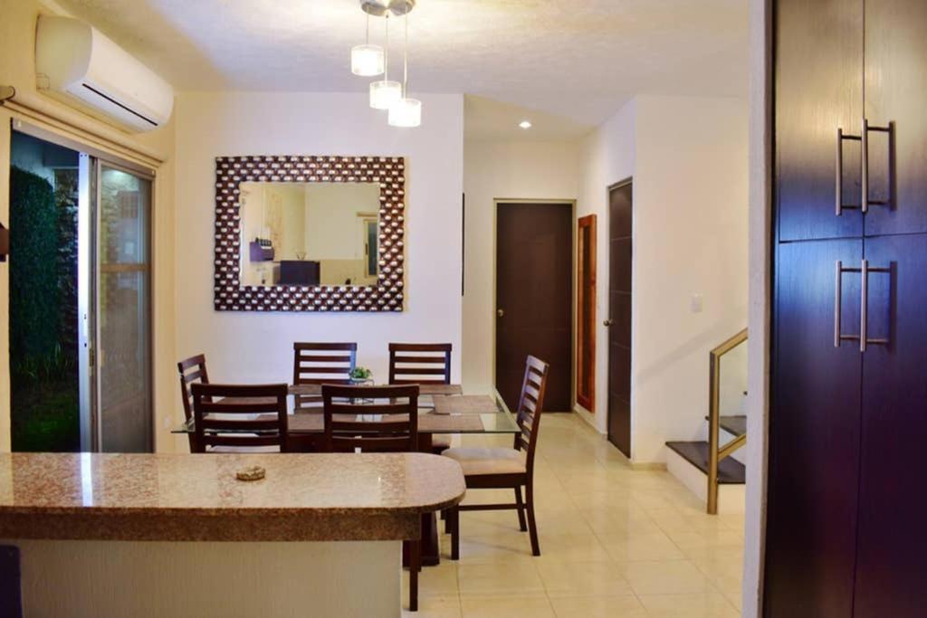 Vila Casa Hector, Con Jacuzzi, Cerca Del Foro Gnp. Mérida Exteriér fotografie